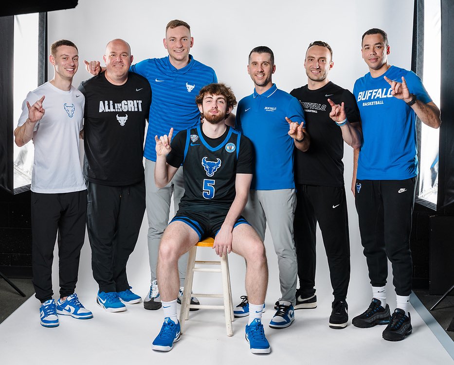 D1BasketballDFW's tweet photo. 🤍🤘🏼💙 • Serendipity • no other words other than when @CoachGH3 calls, always answer • what a whirlwind of portal days, zooms and chaos • yet, the night Coach G called @DrewSteffe , it all slowed down • so much fun and so many things…..about to be a helluva ride my dude • PROUD that you found YOUR spot • @MACSports Champs & POY loading 🤍🤘🏼💙
