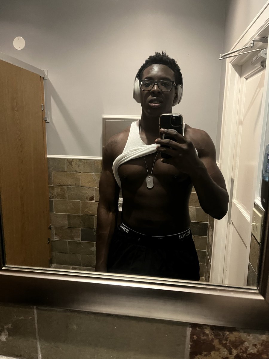 squirtforkobe tweet media