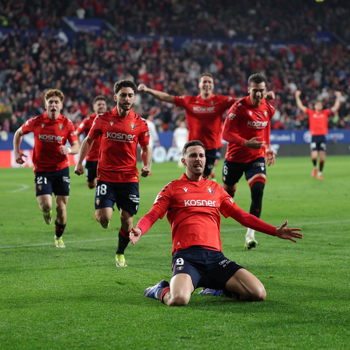 100% Liga tweet media