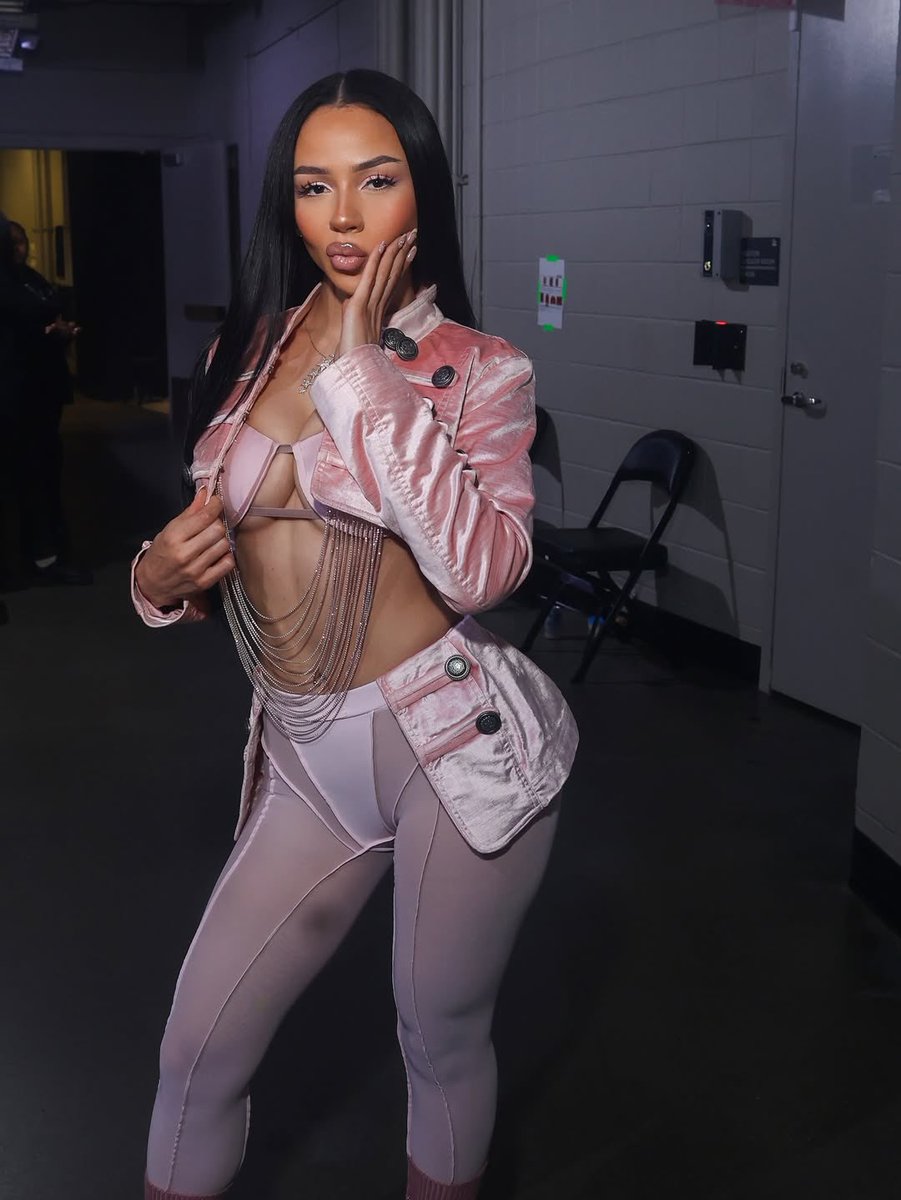 ًWave Checkers tweet media