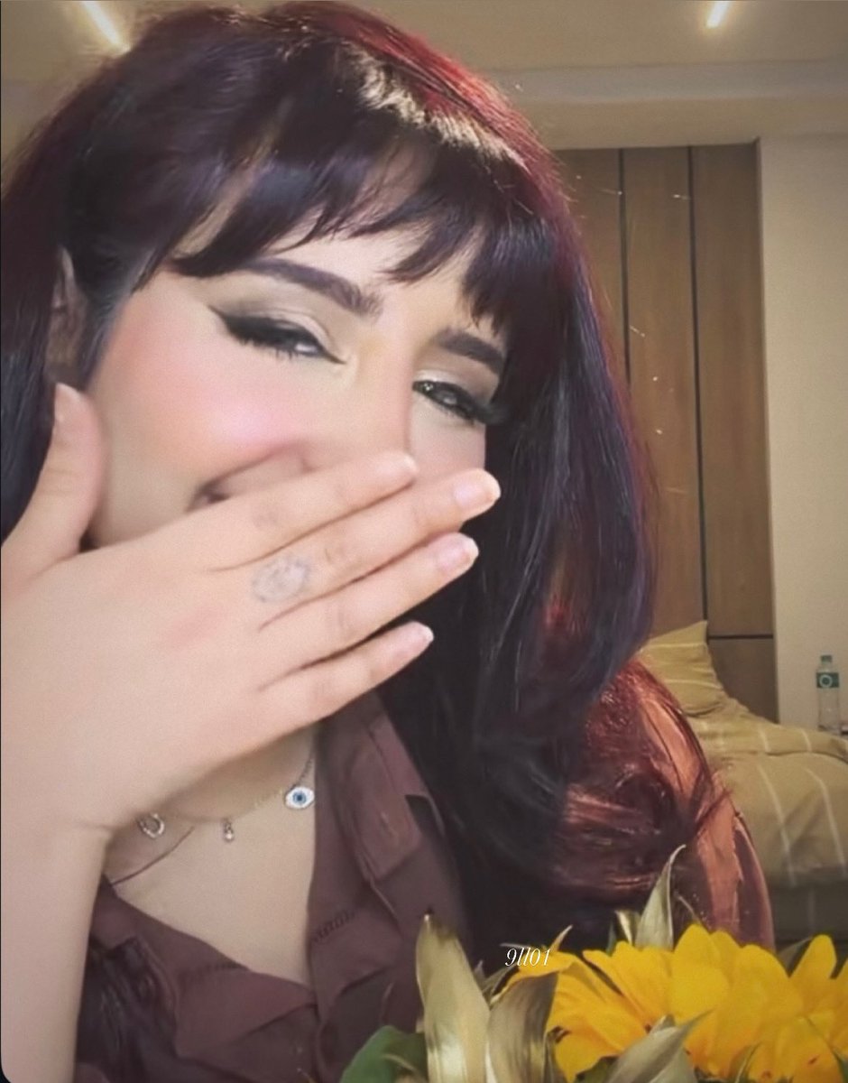 9ll01's tweet photo. 🌼⭐️💛🌻 https://t.co/CgmENgFyfa