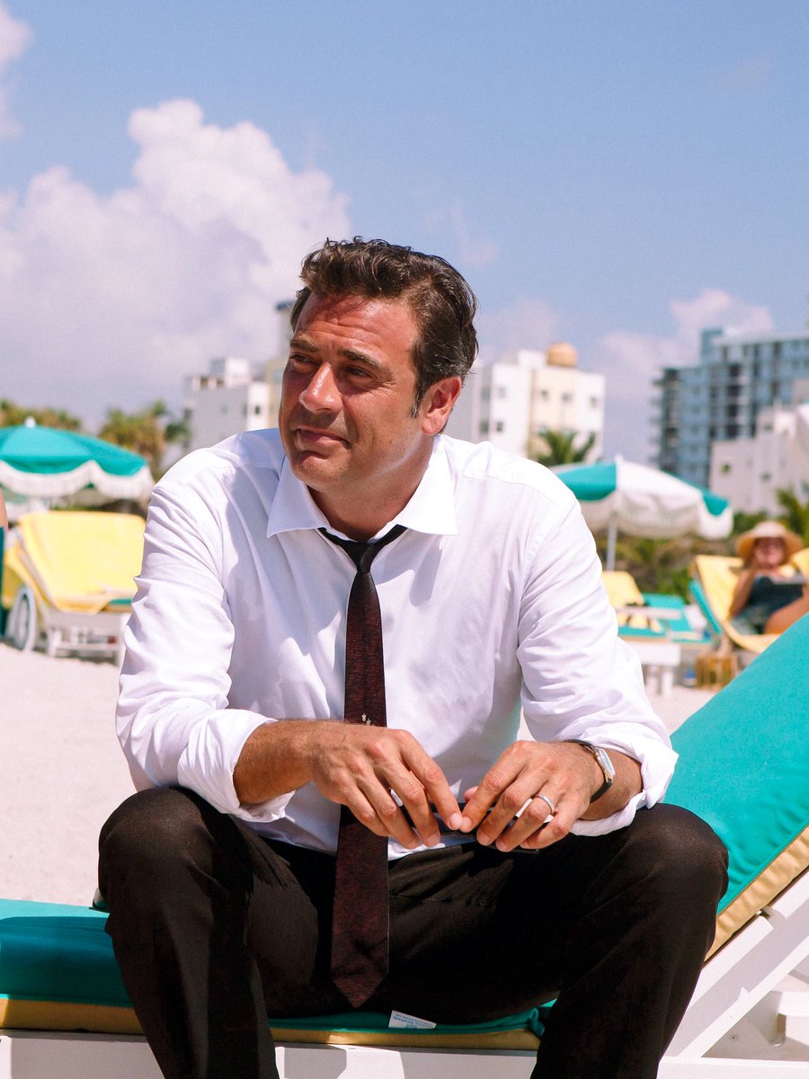 Jeffrey Dean Morgan as Ike Evans in Magic City.