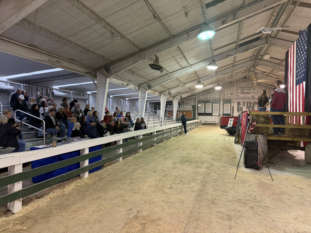 Adam Wren tweet media