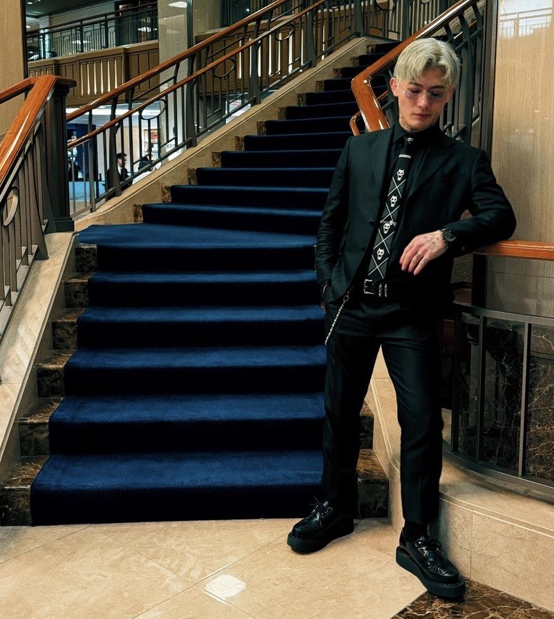 ChanToshi tweet media