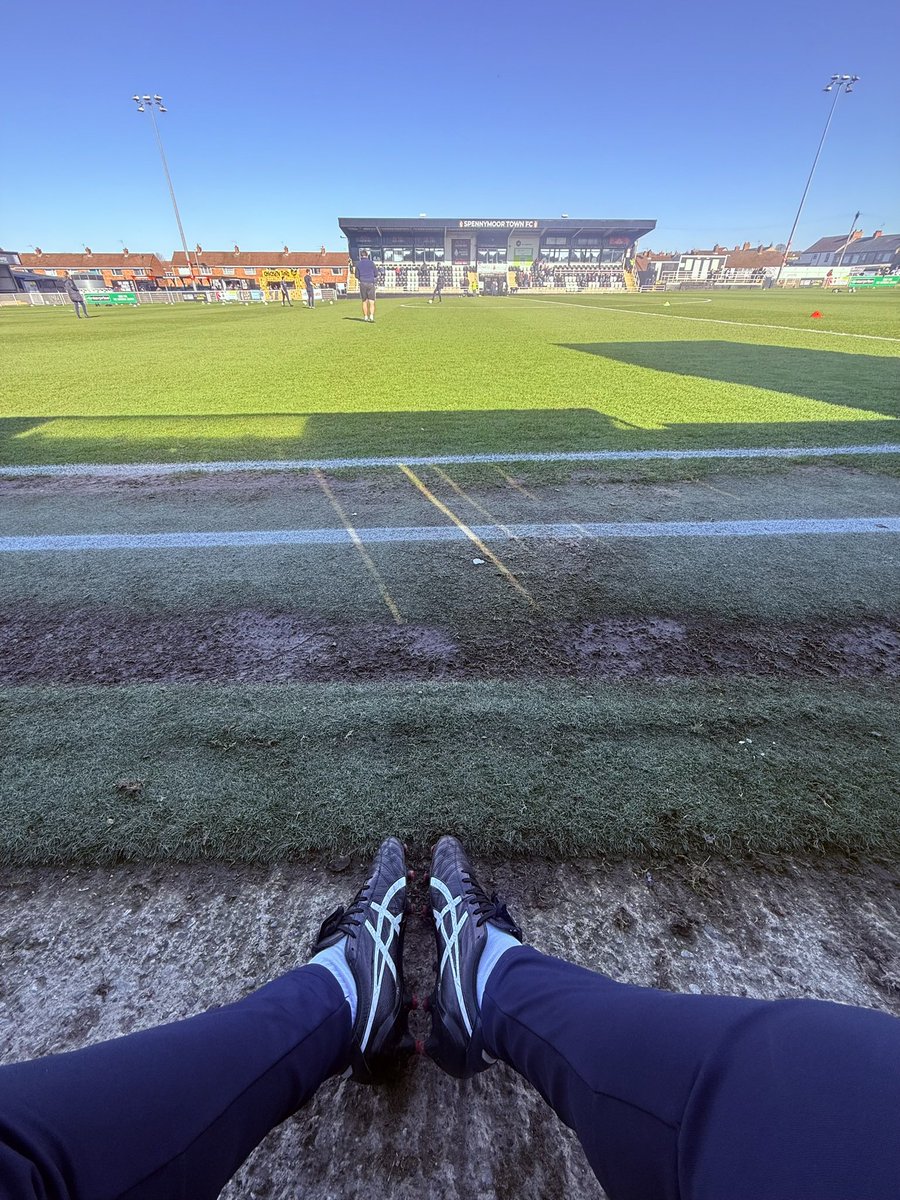 Gareth Davies tweet media