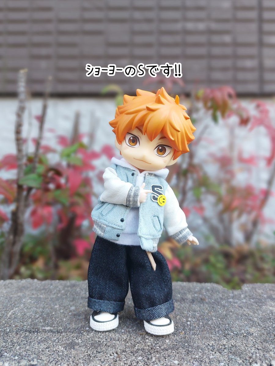 イニシャル教えてくれてる