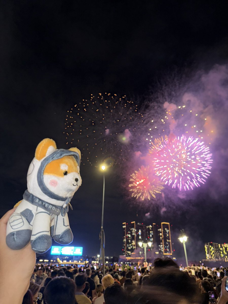 Basilla - FeeBack.org tweet media