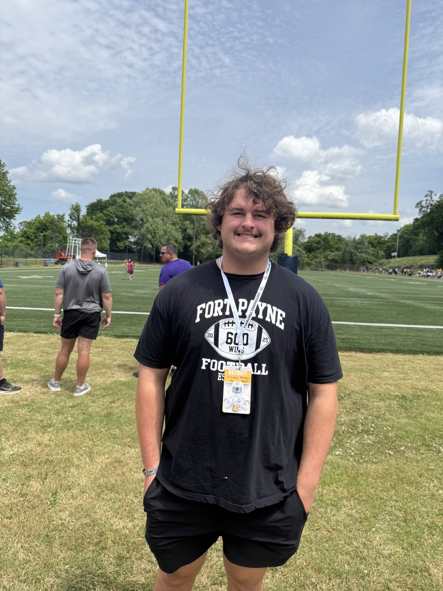 GHester2027's tweet photo. Great visit to @GoMocsFB today for the Spring game and tour of their facilities. Enjoyed talking to @CoachKevinRevis and appreciate the invite back up to UTC for camp. Ran into some fellow wrestlers I competed with last year and it was great to catch up with @Malikwatts85 and Johnny Davis. Look forward to being back soon. @AndrewBementUTC @FPCatsFootball @CoachThomasOC @hopo125 @CM_gridiron @Alabama_Varsity @TDAlabamaMag @ALPrepStars  @HallTechSports1