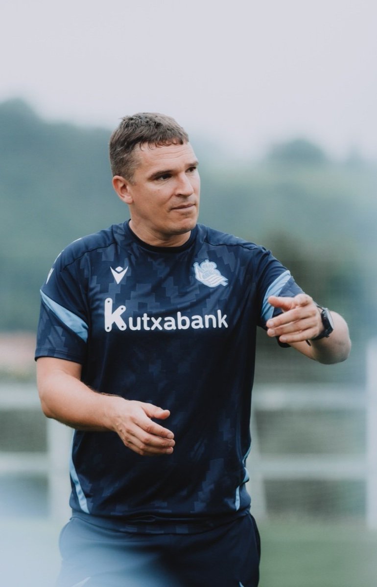 Oyarkaitzismo (🏆🏆🏆🏆) tweet media