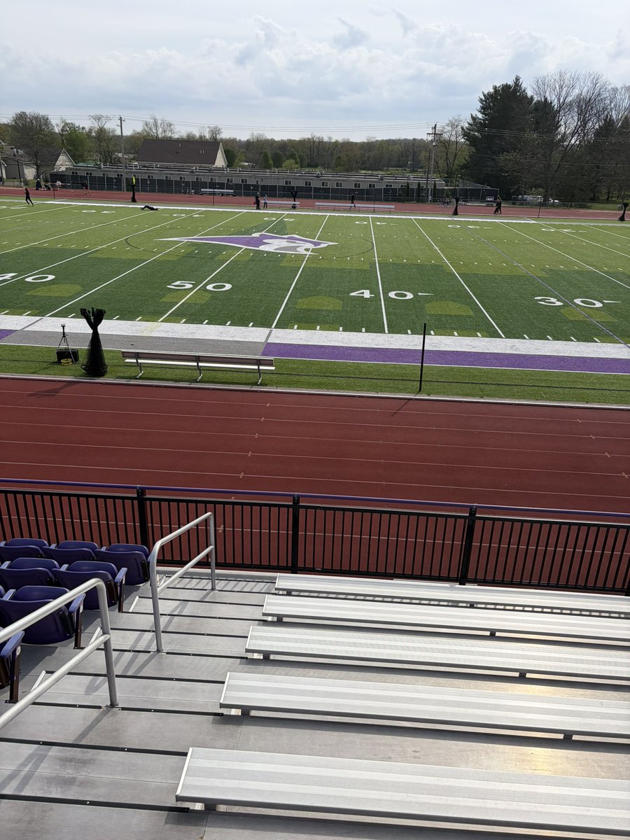 RJB3342's tweet photo. Had a great visit today, amazing facilities, love the culture and staff excited to stay in touch and continue the process. Thank you
@coachwilson2333 for the invite hope to be back soon. https://t.co/We9Cc7evS0