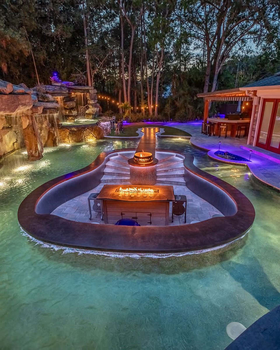 Rrafe93's tweet image. Insane Pool with Guitar Shaped Island &amp;amp; Natural Rock Waterfalls #insanepools #lucaslagoons #pool #poolbuilders #backyard #guitarlife