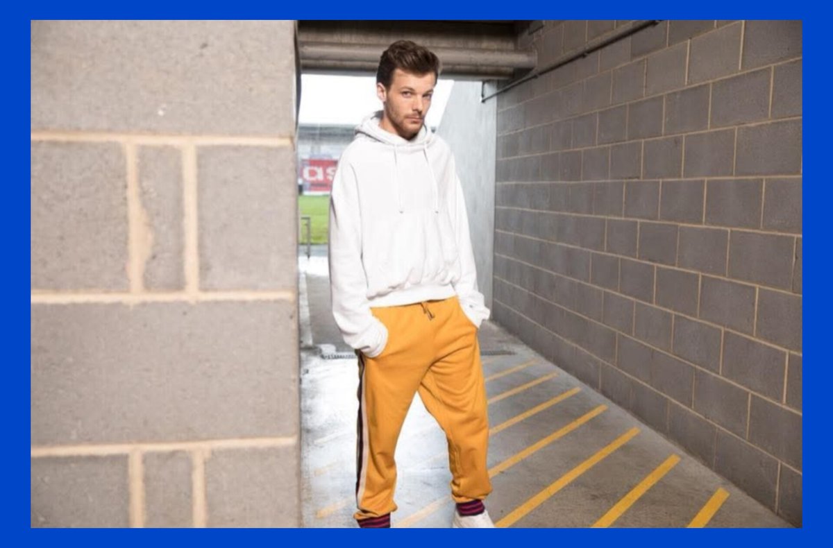 KStomska's tweet image. 8 yrs ago today Louis posted this photo on FB 
Taken by Jordan Green 
#LouisTomlinson #Throwback #Memories