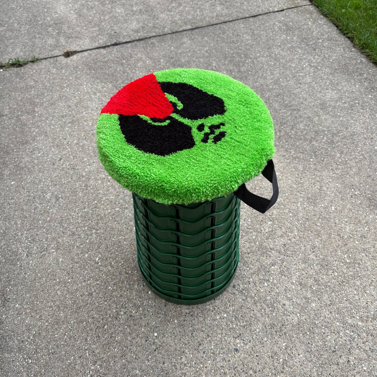 🧠💥 lloyd tweet media