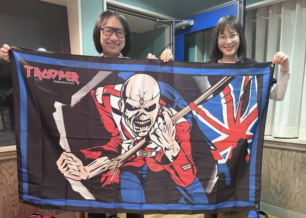 メイデン tweet media