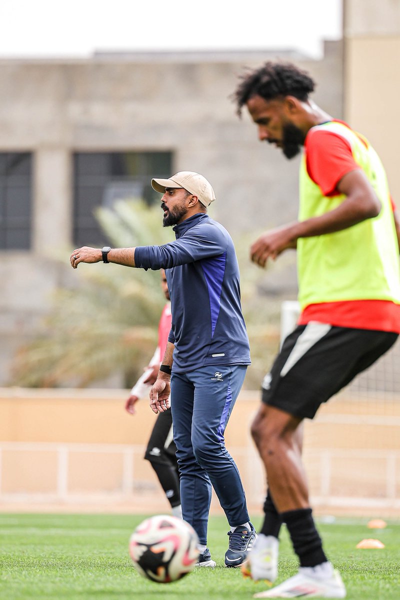 TamemIsmae66's tweet photo. “On this field, it’s not just about training… it’s about growth.
Every session is a new chance to learn, improve, and stay consistent.
It’s not always easy, but it’s always worth it.
We show up, we work, and we trust the process — one day at a time ⌛️🧠 https://t.co/3VS2wFyKn1