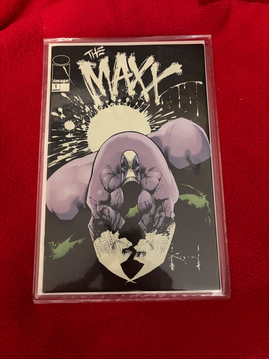 RobMessick's tweet image. I did record this the day I found out about his passing.
Sam Kieth was a true talent that will be missed.  I will be sharing some stuff with you people.

#MAXX #SamKieth #TheMAXX #Glow #GlowintheDark