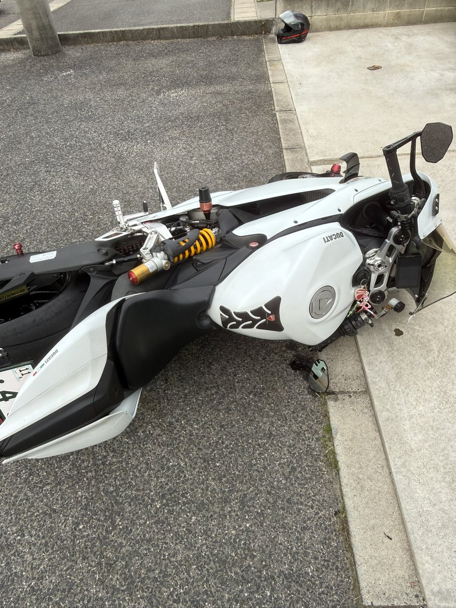 ゆうこりん tweet media