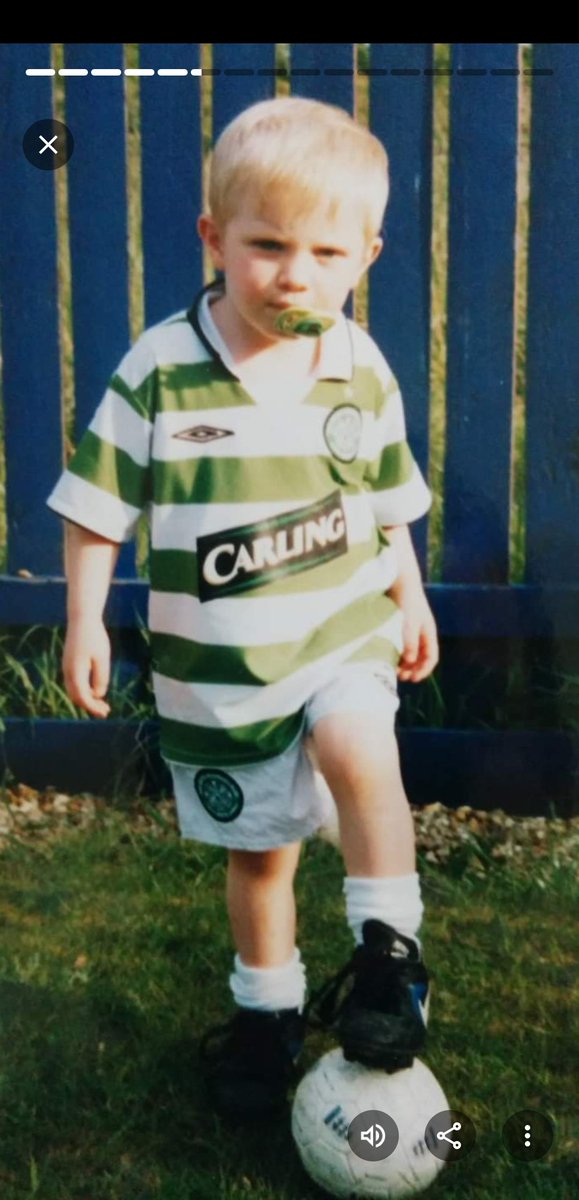 Burkster76's tweet photo. We've come a long long way together, @MikeyBurke7 me and your mum are so proud of you on another year on your footy journey "season 25/26.... completed it mate" 💪🏼⚫⚪🏴󠁧󠁢󠁷󠁬󠁳󠁿 https://t.co/FFMIDgETLr