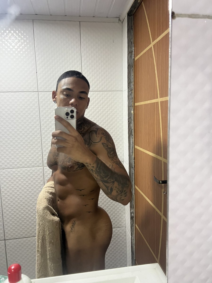 𝕭𝖆𝖓𝖉𝖎𝖉𝖔 𝖌𝖆𝖞🔫🏳️‍🌈 tweet media