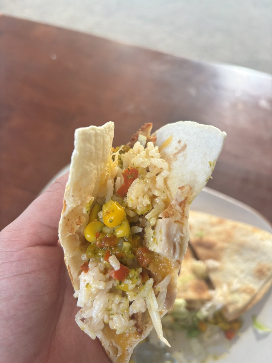 angel🐣 tweet media