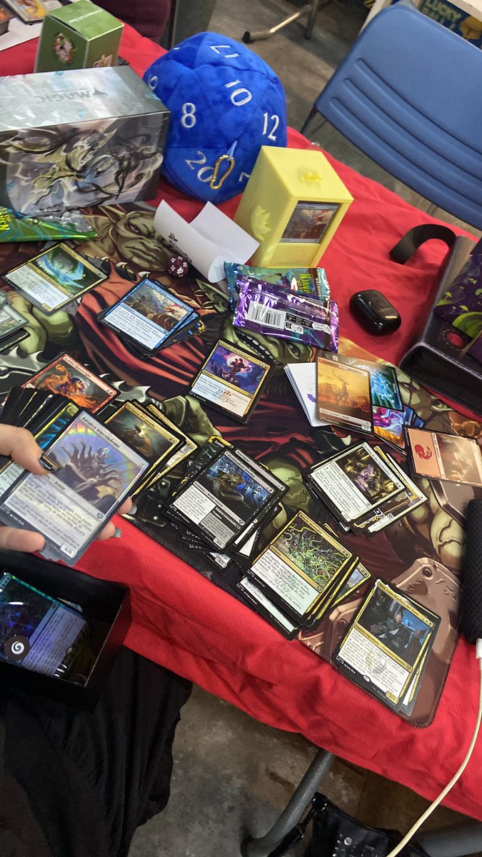 Bialys🧊El imperio de los condenado tweet media