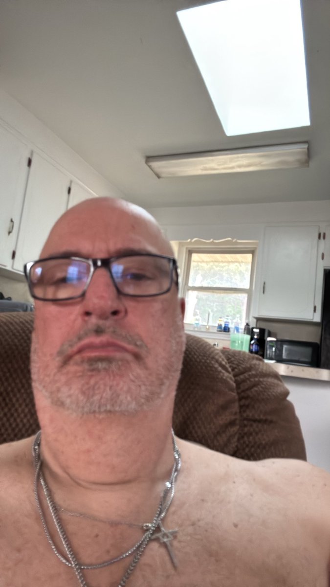 Thomas tweet media