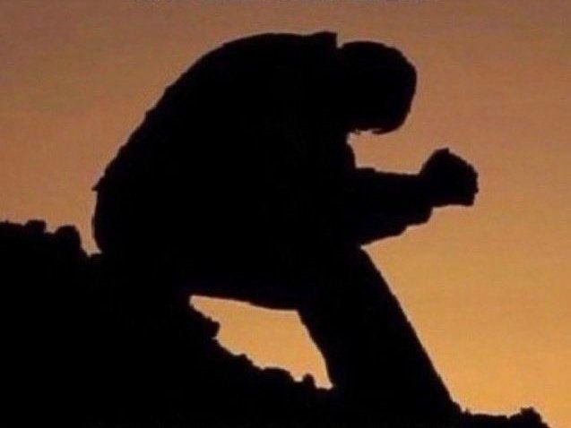 ☾⋆｡𖦹 °✩ (@ninaarangel) on Twitter photo 