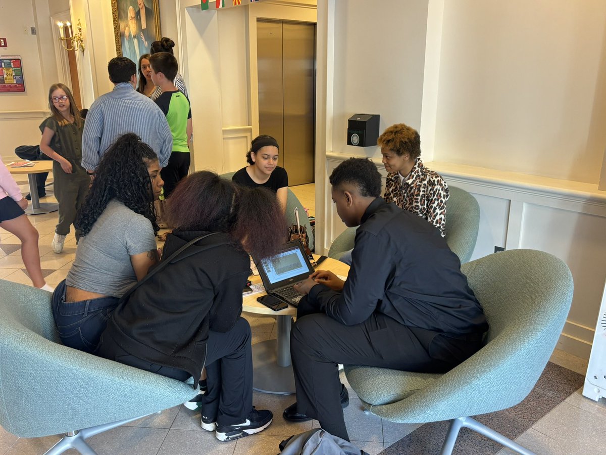 Scholars Academy tweet media