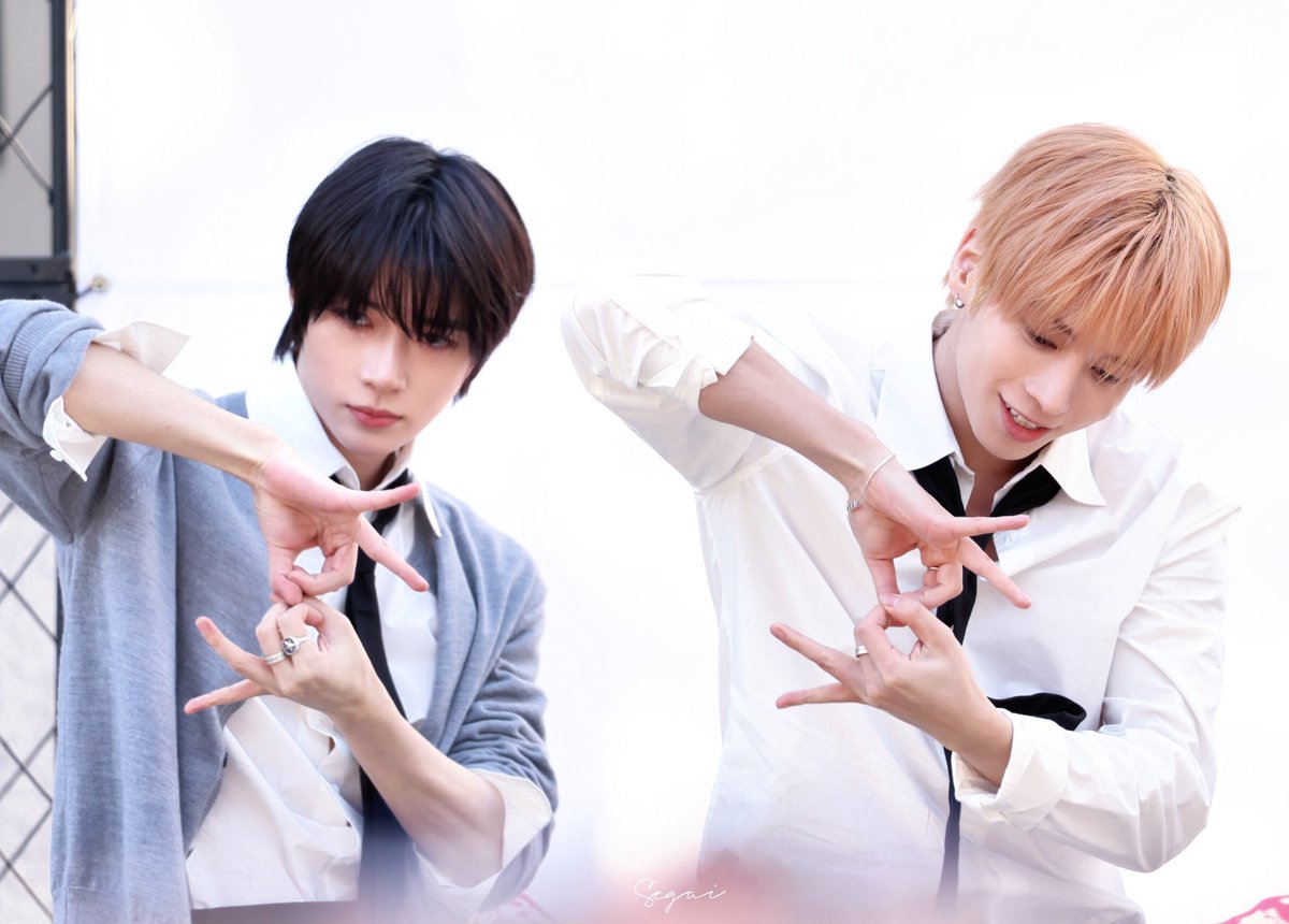 beom___30's tweet photo. MOAリングですって。(😇) https://t.co/LGKayXf8k8