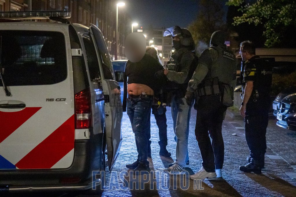 Man aangehouden door DSI in Vlaardingen