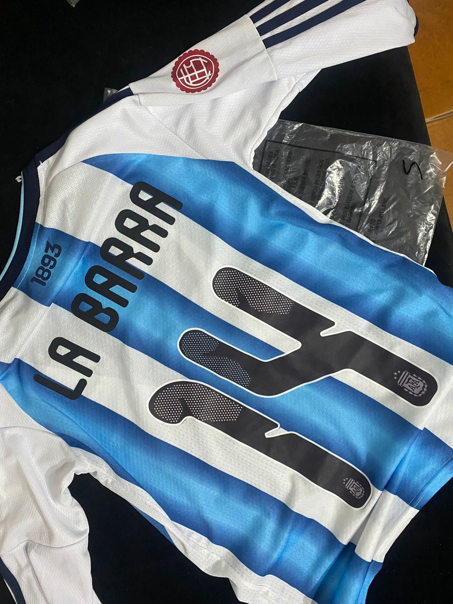 Priscila tweet media