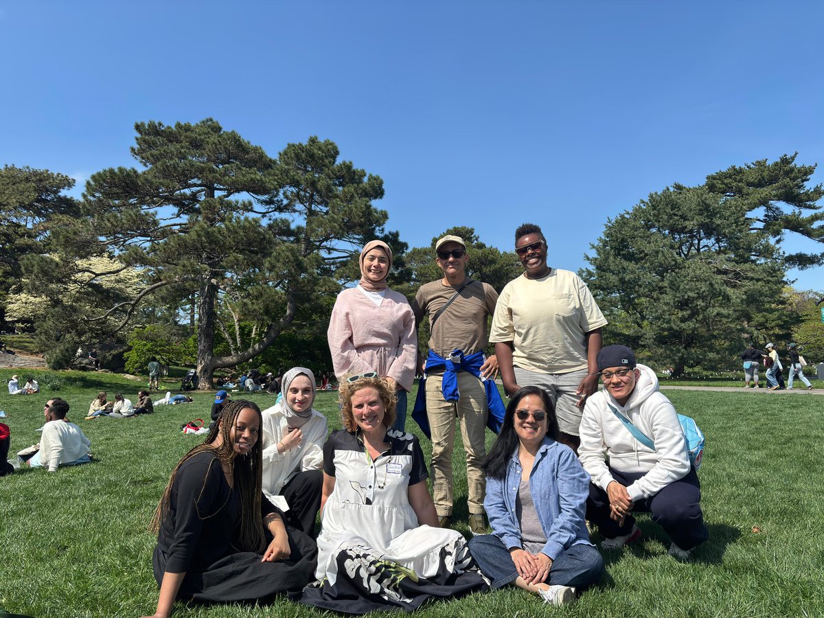 PeaceIslandsNY's tweet image. The Riverside Church and Peace Islands NY came together for a walking tour of NY Botanic Gardens. It was a lovely spring day, blooming flowers and warm conversations

#interfaith