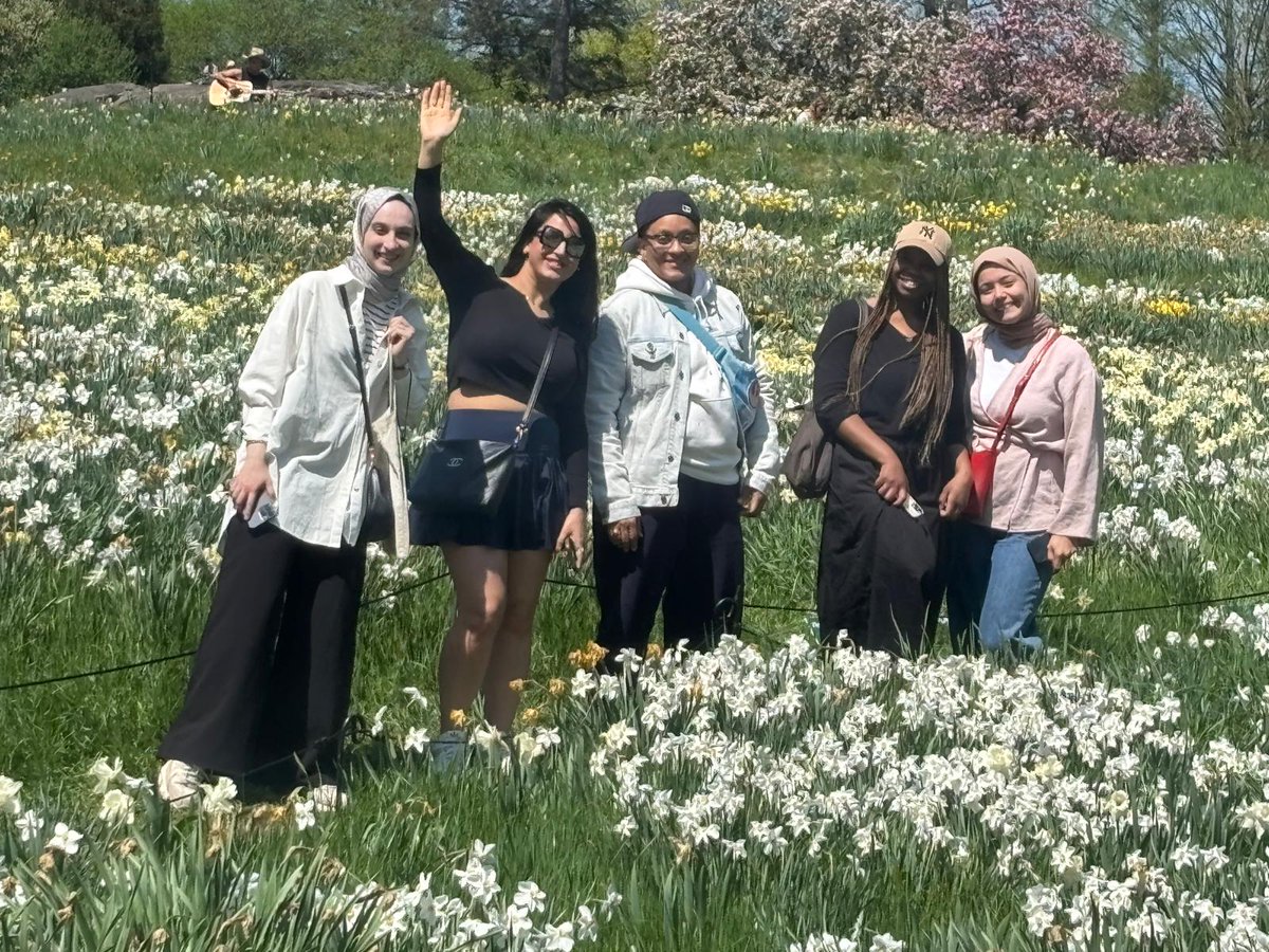 PeaceIslandsNY's tweet image. The Riverside Church and Peace Islands NY came together for a walking tour of NY Botanic Gardens. It was a lovely spring day, blooming flowers and warm conversations

#interfaith