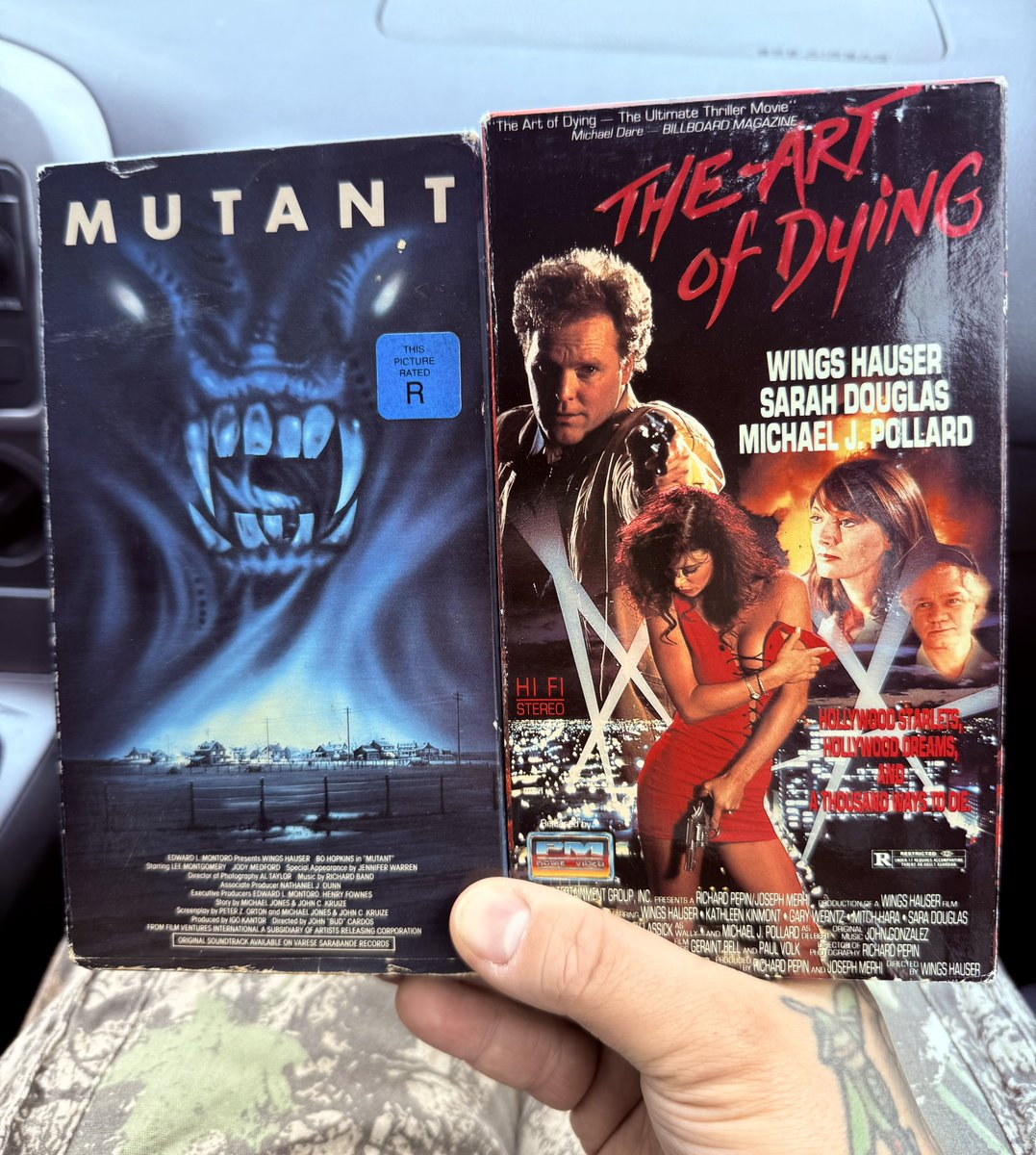 Tylerdeanq's tweet photo. Snagged two of my favorite #WingsHauser films on #VHS today!!
#PhysicalMediaForever #Horrortwt #Filmtwt https://t.co/Dvy940Vbmj