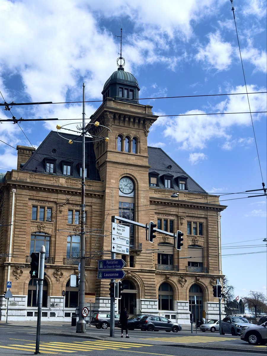 anii_1298's tweet image. switzerland vibes
beautiful and serene #alps #switzerland