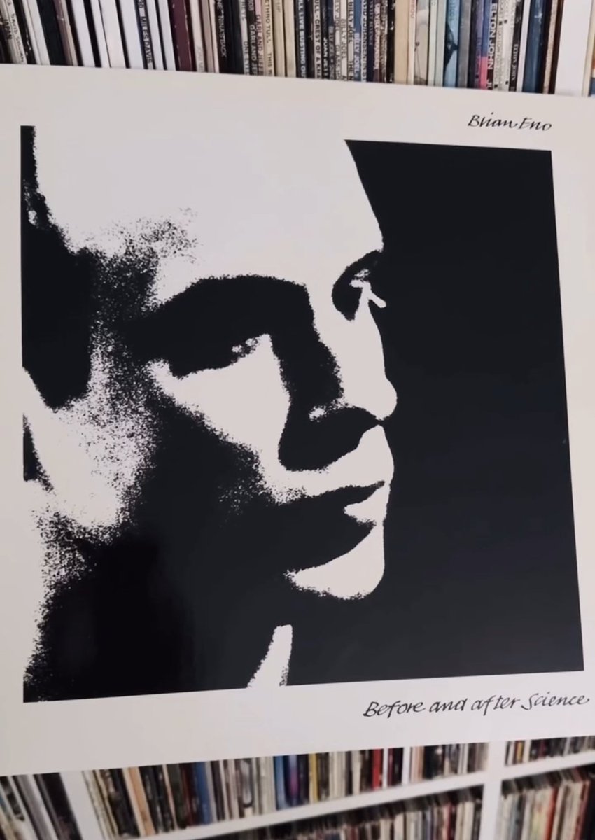 ActivistOfMusic's tweet photo. Current vibe:🎧
Brian Eno - Before and after science 1977
#70sMusic #Bestalbums #Eno https://t.co/F1lEmPURZ5