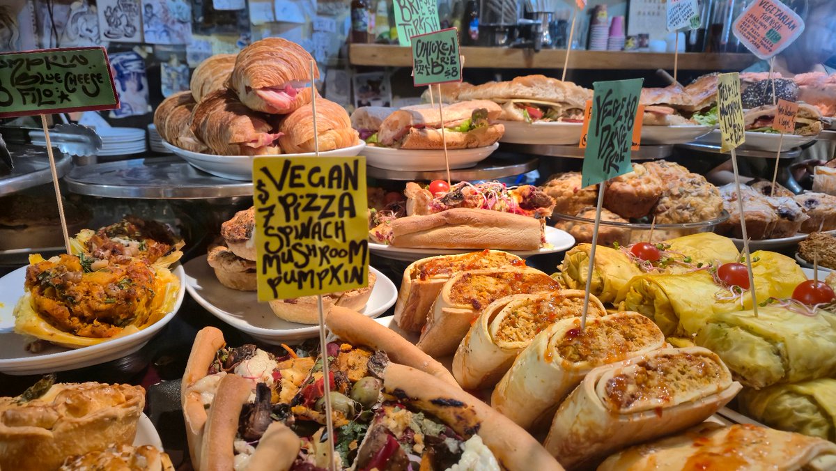 Hamish MacEwan tweet media