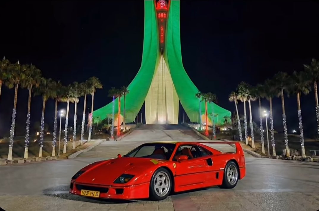 Abeillle_'s tweet image. #NouvellePhotoDeProfil #Ferrari #F40 #ALGER #ALGERIE 

Viral Ai is the first Algerian Plateform to generate Ai image and video🏎️🇩🇿