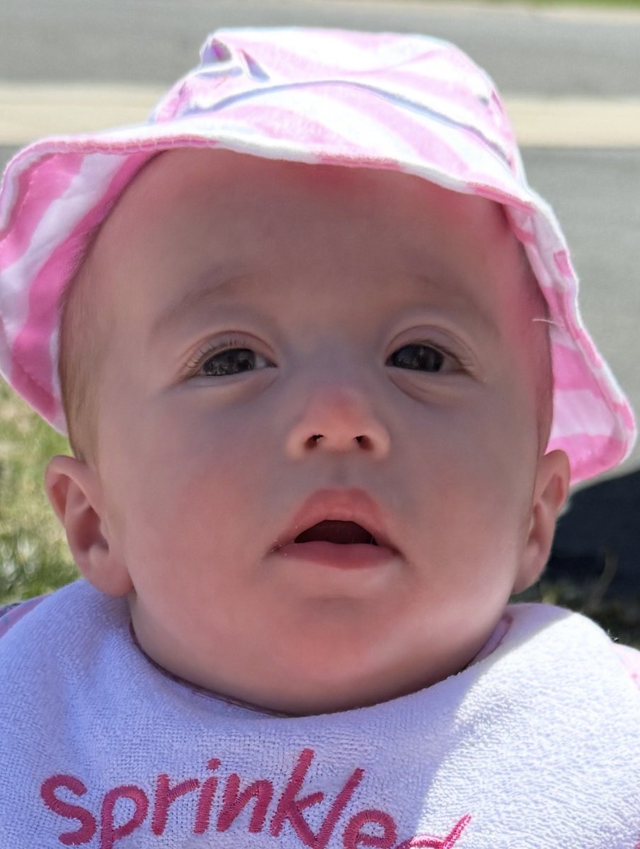 Erin ⚾️ tweet media