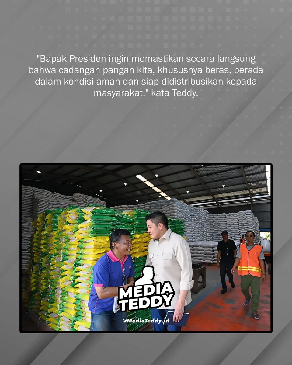 Seskab Teddy menyampaikan Presiden Prabowo meninjau Gudang Bulog Danurejo, Magelang, untuk memastikan cadangan beras dalam kondisi aman dan siap didistribusikan kepada masyarakat.