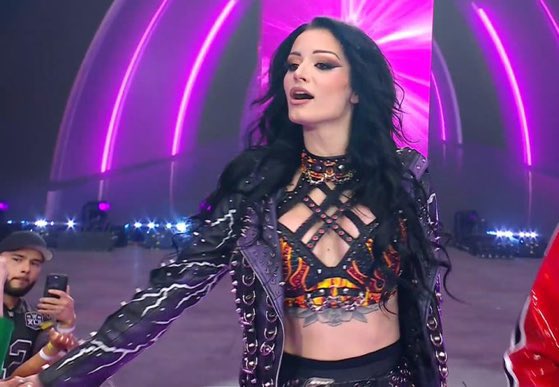 11_Global_'s tweet photo. 🔥 Paige ha regresado a WWE

⭐️ La luchadora también conocida bajo el nombre de 'Saraya' sustituye a una Nikki Bella lesionada

#WrestleMania https://t.co/KI8MemqgsN