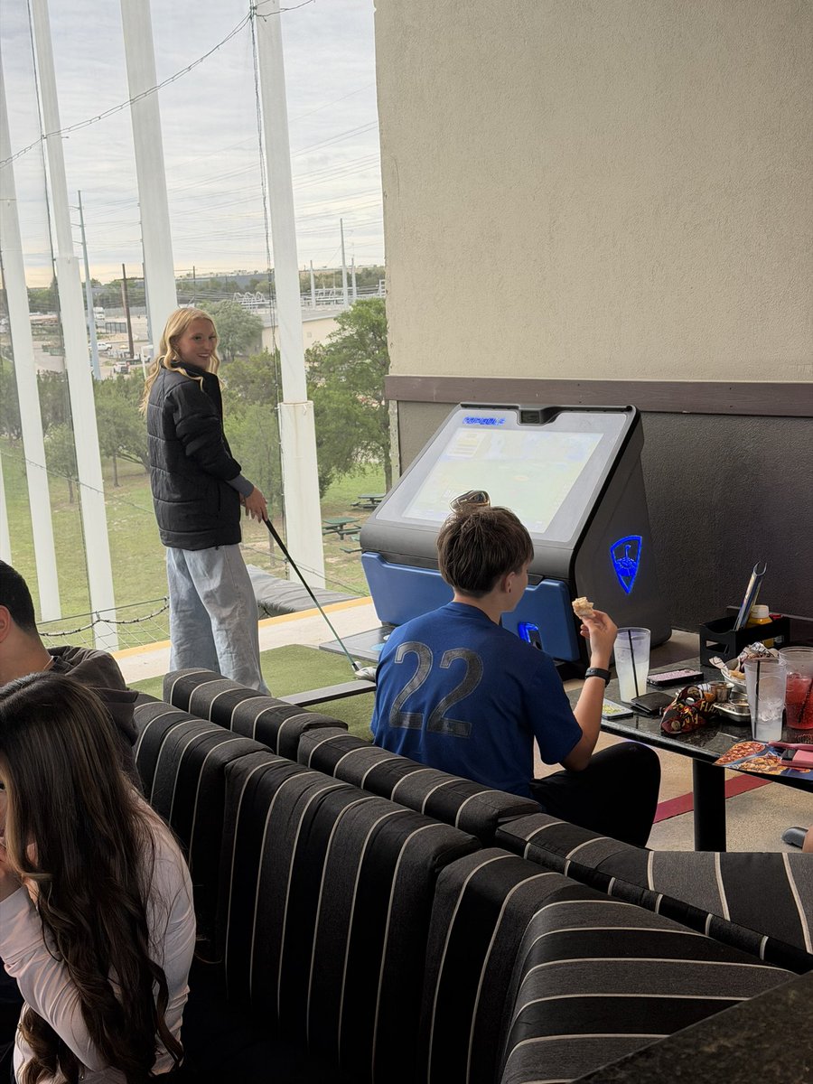 dulc3MK's tweet photo. A little Top Golf celebration for our student athletic trainers after a great school year. These students put in the work, show up with purpose, and help keep our program moving every day. Proud of all they accomplished this year and grateful for each one of them.
#HippoNation
#DrivenByExcellence
@CoachWCompton