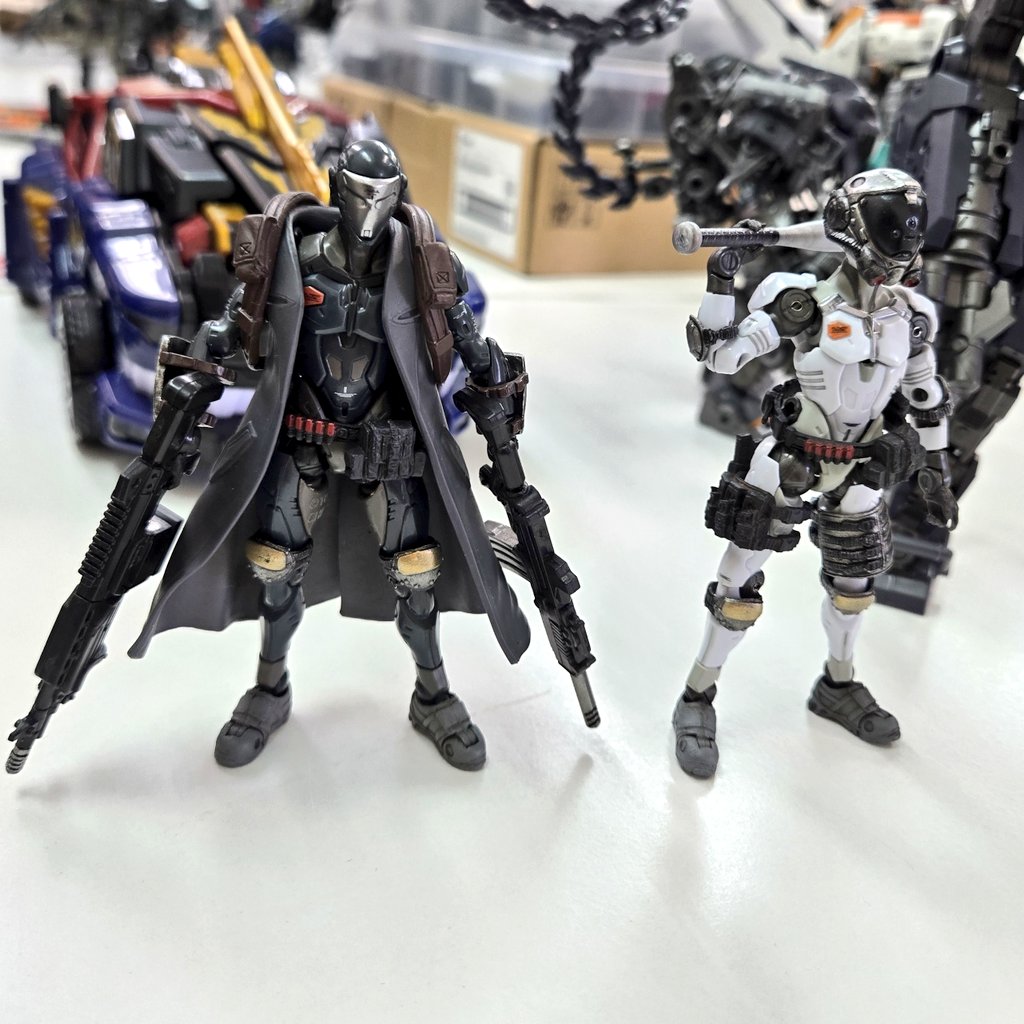 昨日のオフ会でオヤッサンのオルタードナノと合わせ
小物やアイテムの知識が豊富なオヤッサンならではの個性的なオルト！
流石です

#オルタードナノ