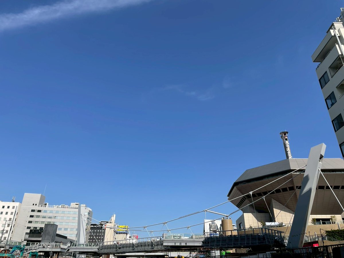 tonborienter's tweet image. #OTP 🛥️毎日出没中🍀
#とんぼりリバークルーズ 🎶
運航🕰️Ticketｶｳﾝﾀｰへ🎫

担当🕵️↙️
19㈰さとるん・おざみー・ここあ・ジャッド
20㈪しい・あき・おざみー・ともや
21㈫En-Doux・まいまい・金ちゃん・りゅうちゃん・Shiho
22㈬まいまい・まいたけ・しい・りゅうちゃん

ぜひ空にもご注目を✨🏙️🌇