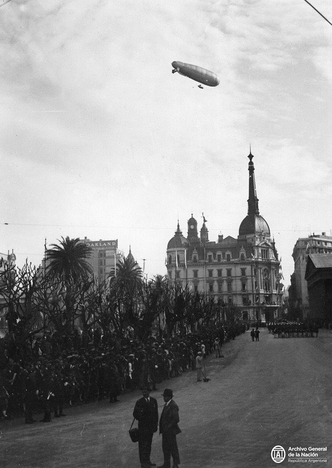 OldArg1810's tweet photo. Buenos Aires durante la presidencia de Hipólito Yrigoyen entre 1916 y 1922. https://t.co/QZgPoYIFoU