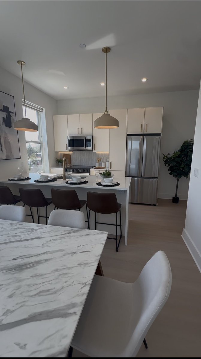LowKey_Leef's tweet photo. New Listing*  Beautiful 2Bed, 2Bath w/ Washer n Dryer Apartment in the Mt Airy section. The spring is here 🌱summer is approaching���️ Get yourself in something nice. GWM for your Real Estate needs. #realtorofx #realtorlife🔑🏠 #realtor #realestate #spring https://t.co/don5p9TGXd