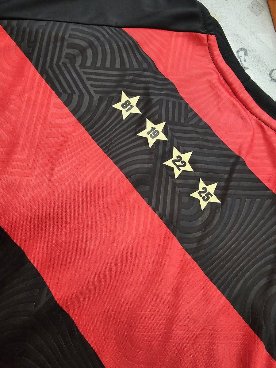 Têncinhaᶜʳᶠ tweet media