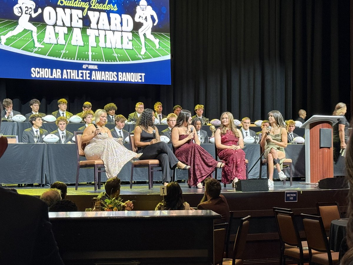 HHSGirlsFlag's tweet photo. Congrats to Samaya Taylor-Jenkins for her recognitions by @az_nff National Football Foundation including Offensive Player of the Year. https://t.co/AhmPG8a7gT