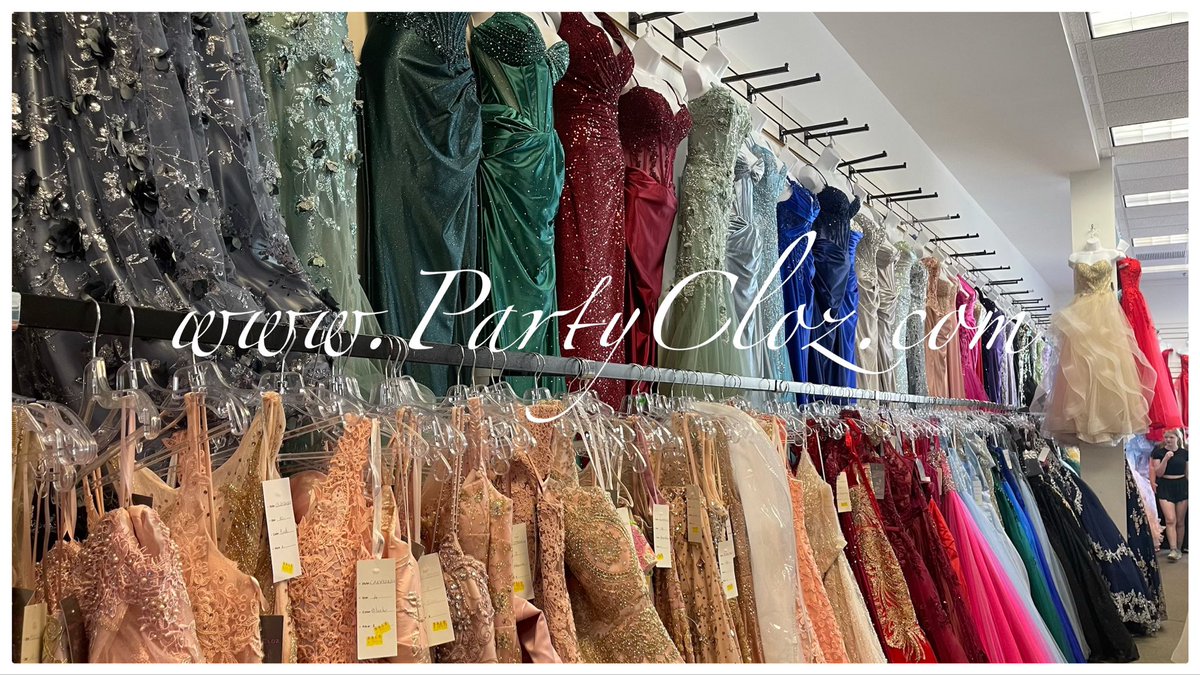 partycloz's tweet photo. We just re-stocked with a lot of #prom #dresses. Normal sizes? Of course. Super small sizes? No problems! 4XL sizes? We have them too!
#formalwear #promdresses #dressstore #vestidos #promdress #dress #Denver #Colorado  
Website: https://t.co/n6aYAH8e5P https://t.co/utarKUc2oK