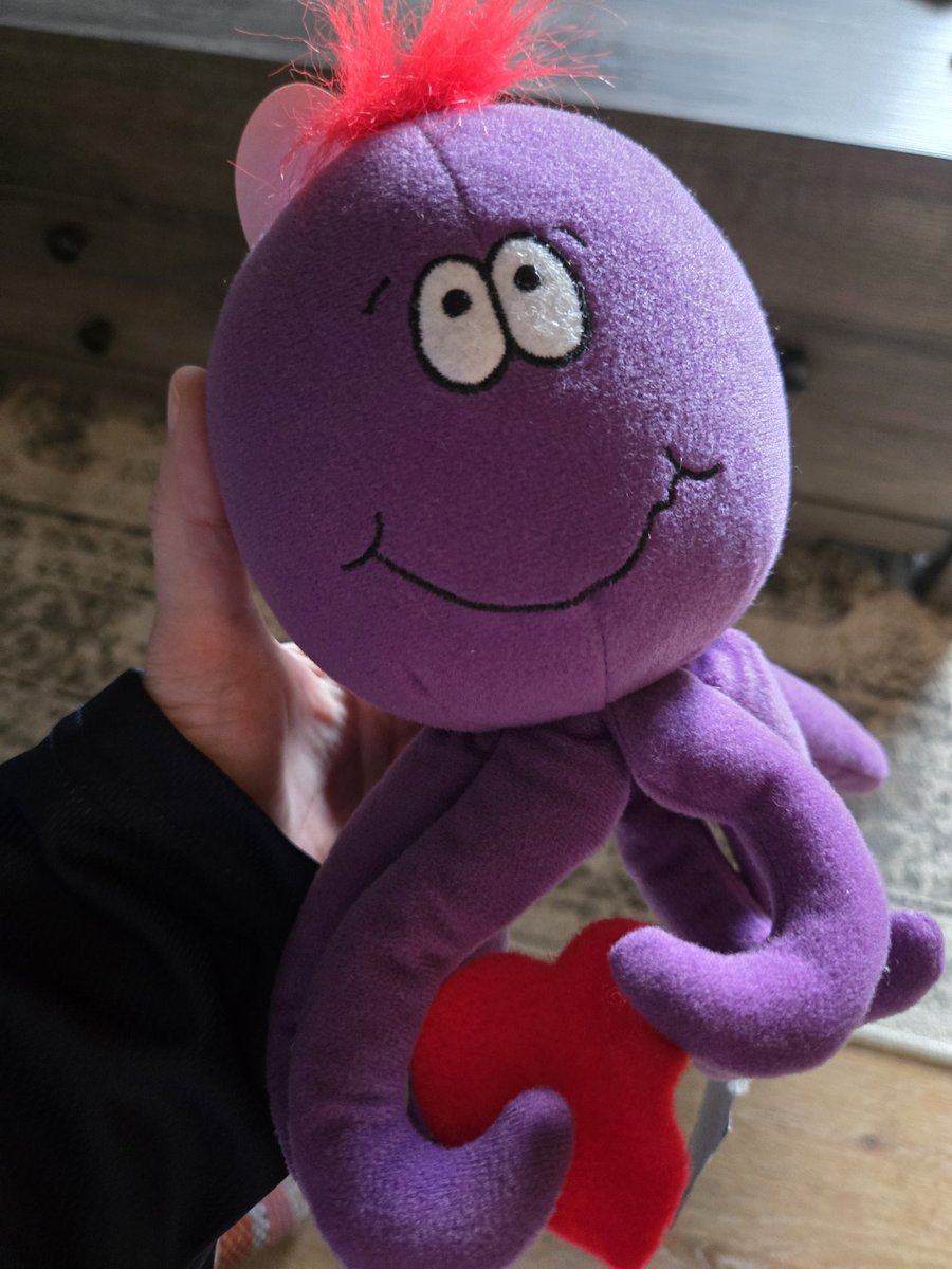 BowhuntressInMI's tweet image. Went thrift shopping a lil and got this for my grandson, he's gonna love it. It almost went on my Wings display area. He deserves it. 
#LGRW